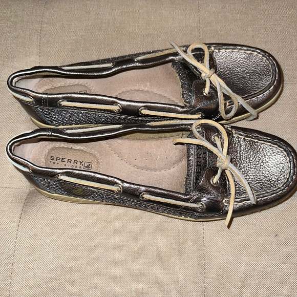 Sperry Top Sider Size 8 Silver - Picture 4 of 6